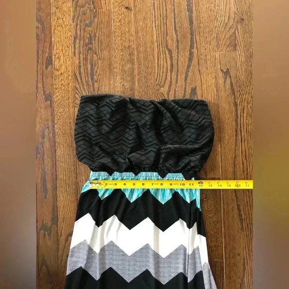 Trixxi Women’s S Black/White/Aqua Blue Chevron Strapless Maxi Dress - EUC! - Picture 6 of 11